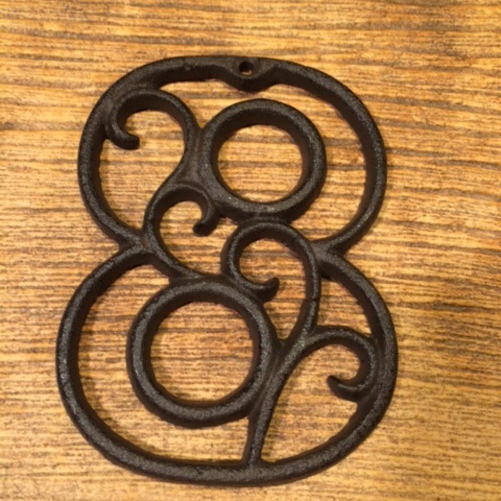 "8" (Eight) Home Address Number Ornate Cast Iron Filigree 4 5/8"tall 0184-0558-8